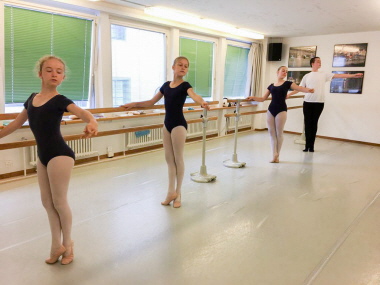 V. l. n .r. : Chiara Kilchenmann, Annina von Deschwanden, Laura Niederberger und Jeremias Roos